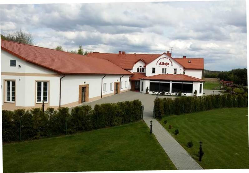 Centrum Turystyki Wiejskiej Alicja Ksiezpol Exterior foto